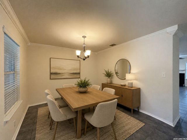 2611 Thunder Gulch, San Antonio, TX 78245