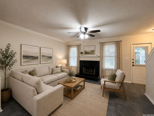2611 Thunder Gulch, San Antonio, TX 78245