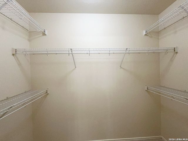 2611 Thunder Gulch, San Antonio, TX 78245