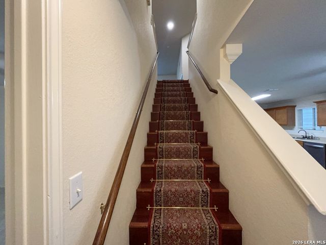 2611 Thunder Gulch, San Antonio, TX 78245