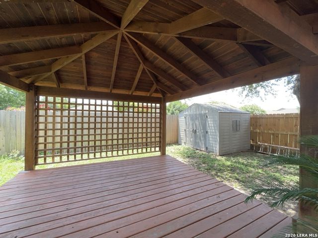 2611 Thunder Gulch, San Antonio, TX 78245