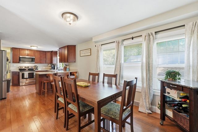 67 Thurston Ave, Northbridge, MA 01588
