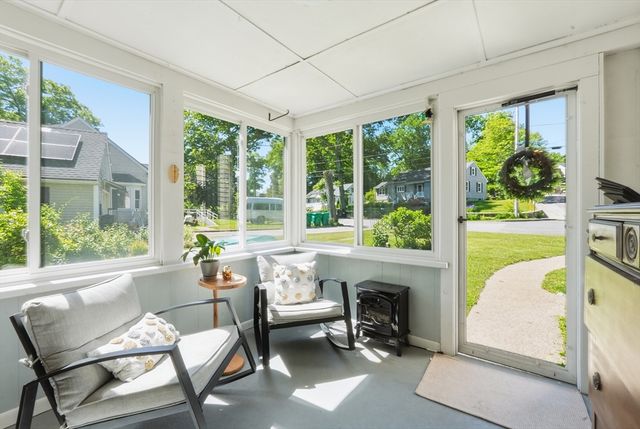 67 Thurston Ave, Northbridge, MA 01588