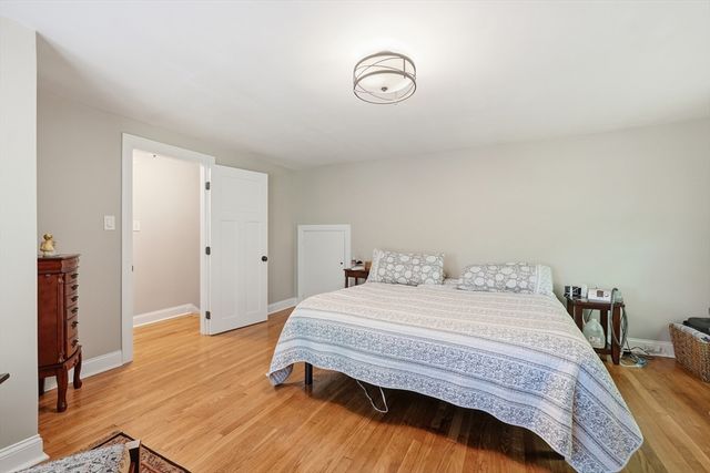 67 Thurston Ave, Northbridge, MA 01588