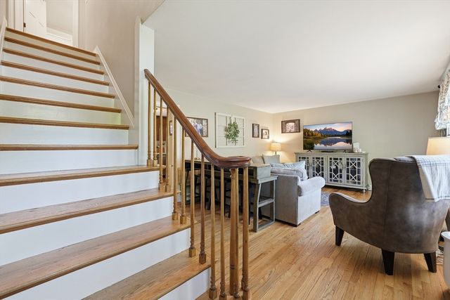 67 Thurston Ave, Northbridge, MA 01588