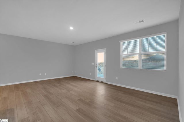 296 E Compass Way, Easley, SC 29640