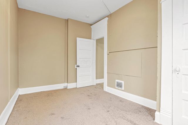 911 Linwood Avenue, & 913, Columbus, OH 43206