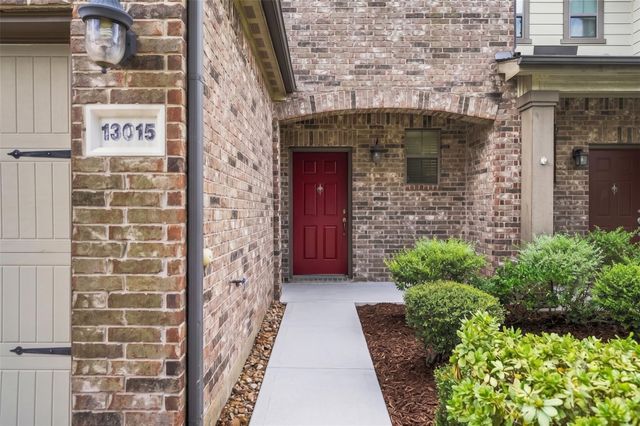 13015 Cressida Glen Lane, Houston, TX 77072