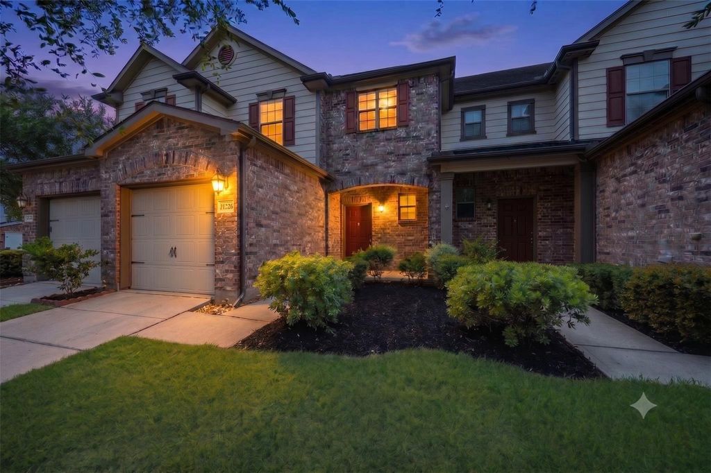 13015 Cressida Glen Lane, Houston, TX 77072
