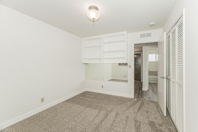 862 N Bates Avenue, Dinuba, CA 93618