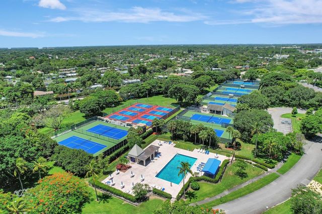 2004 Granada Dr O2, Coconut Creek, FL 33066