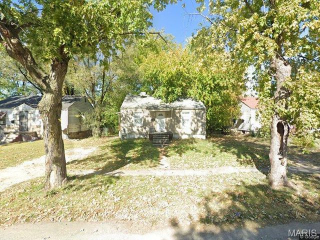 5529 Adelaide Place, East St Louis, IL 62204