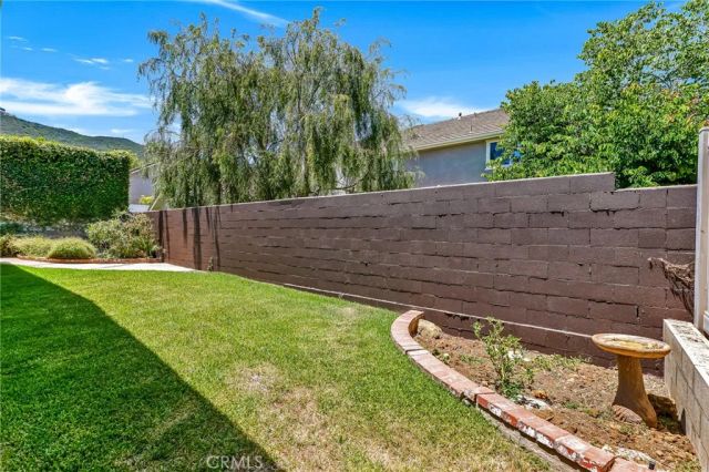 221 Acacia Lane, Newbury Park, CA 91320