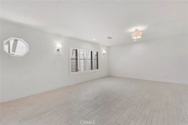 221 Acacia Lane, Newbury Park, CA 91320