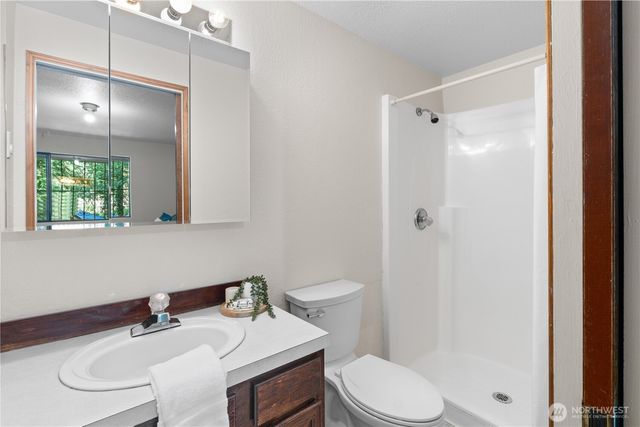 30 Parkview Circle, Bellingham, WA 98229