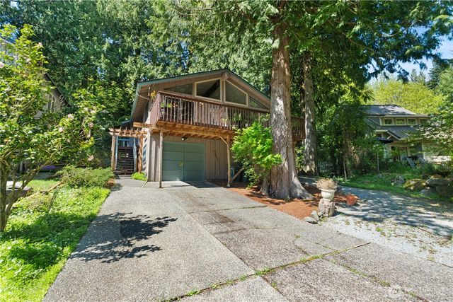 30 Parkview Circle, Bellingham, WA 98229