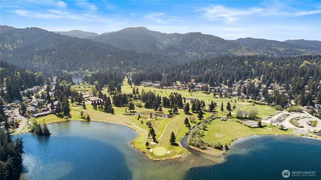 30 Parkview Circle, Bellingham, WA 98229