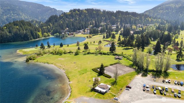 30 Parkview Circle, Bellingham, WA 98229
