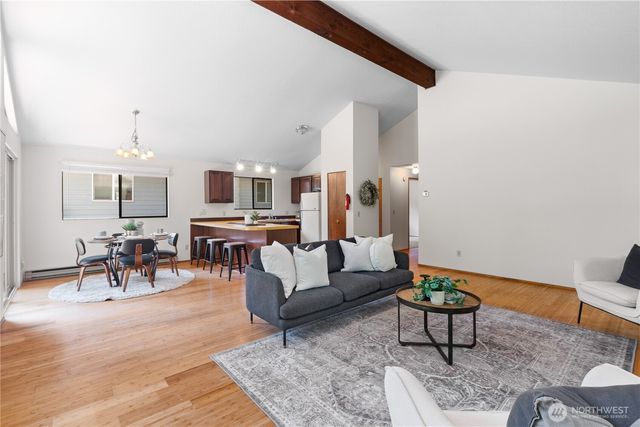 30 Parkview Circle, Bellingham, WA 98229