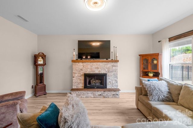 161 Old Harbor Drive, Mount Gilead, NC 27306