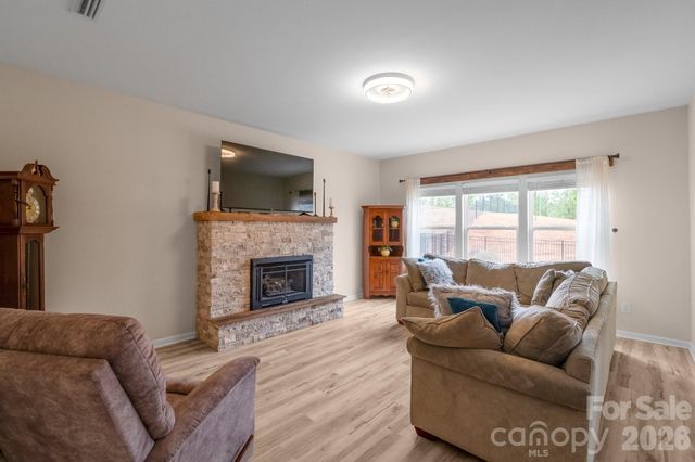 161 Old Harbor Drive, Mount Gilead, NC 27306