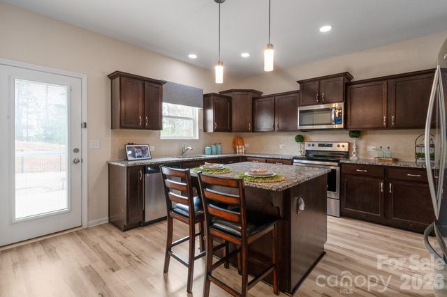 161 Old Harbor Drive, Mount Gilead, NC 27306