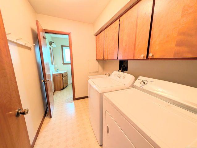 3400 King Road, China Twp, MI 48054