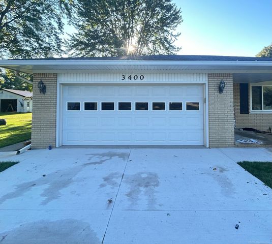 3400 King Road, China Twp, MI 48054