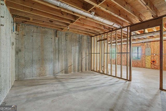 5048 Chapel Lake Circle, Douglasville, GA 30135