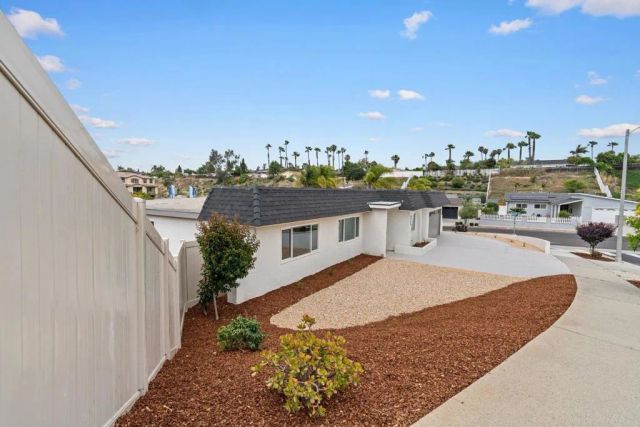 4999 Macario Drive, Oceanside, CA 92057