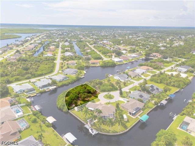 4497 Bayview ST, Port Charlotte, FL 33948