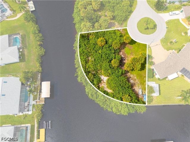 4497 Bayview ST, Port Charlotte, FL 33948