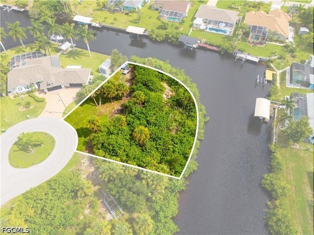 4497 Bayview ST, Port Charlotte, FL 33948