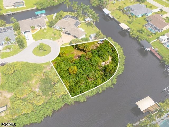 4497 Bayview ST, Port Charlotte, FL 33948