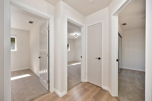 5638 Lupin Ln, Pollock Pines, CA 95726