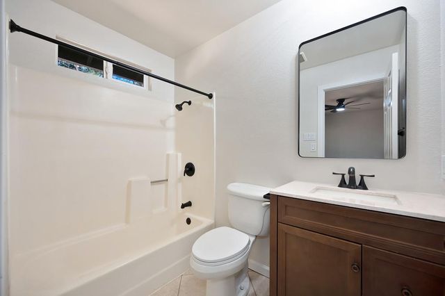 5638 Lupin Ln, Pollock Pines, CA 95726