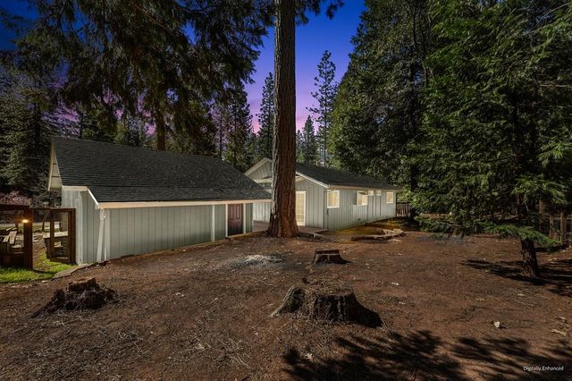 5638 Lupin Ln, Pollock Pines, CA 95726