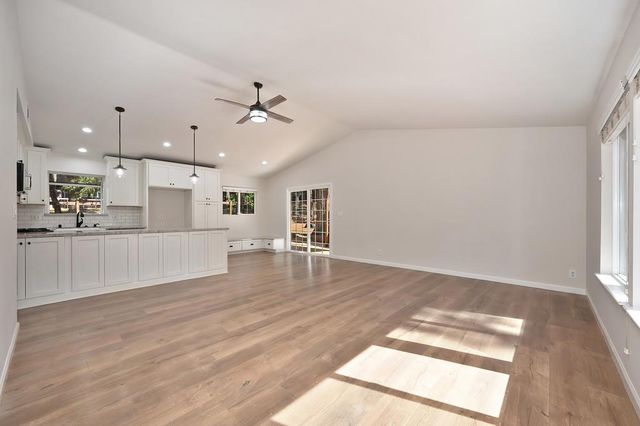 5638 Lupin Ln, Pollock Pines, CA 95726