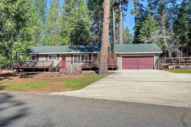 5638 Lupin Ln, Pollock Pines, CA 95726