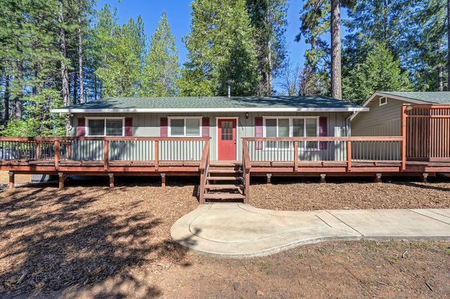 5638 Lupin Ln, Pollock Pines, CA 95726