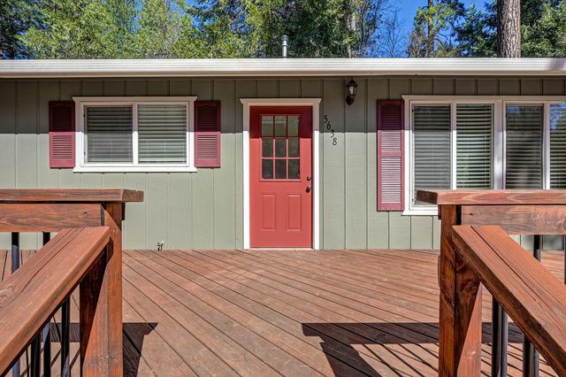 5638 Lupin Ln, Pollock Pines, CA 95726