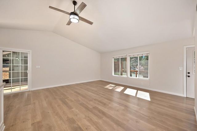 5638 Lupin Ln, Pollock Pines, CA 95726