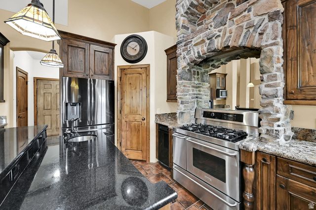 14278 S FRIENDSHIP DR, Herriman, UT 84096