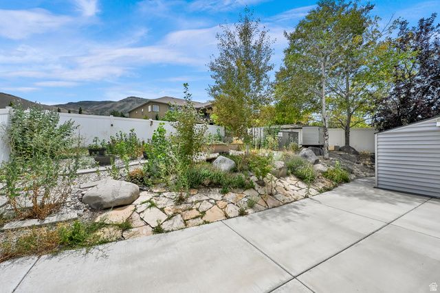 14278 S FRIENDSHIP DR, Herriman, UT 84096