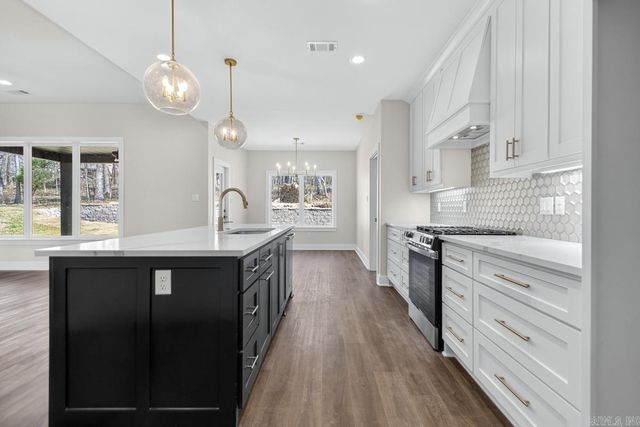 5184 Peace Lane, Alexander, AR 72002