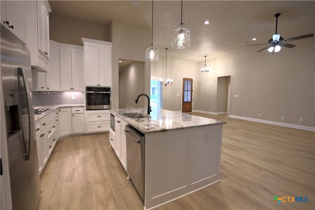 1212 Brody Way, Salado, TX 76571