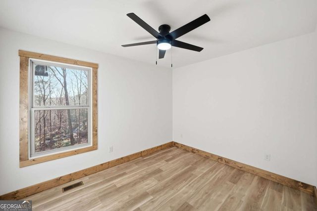 1883 Newport Drive, Ellijay, GA 30540