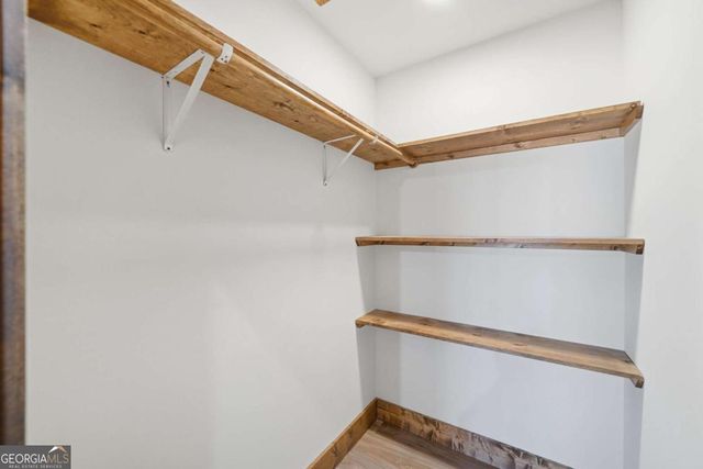 1883 Newport Drive, Ellijay, GA 30540