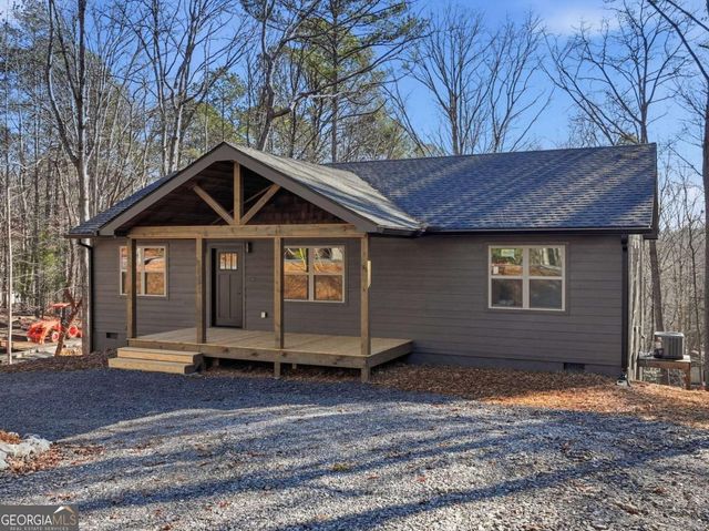 1883 Newport Drive, Ellijay, GA 30540