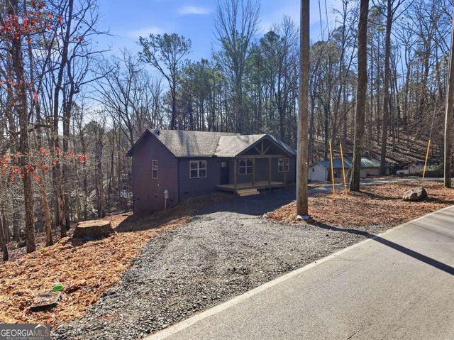 1883 Newport Drive, Ellijay, GA 30540